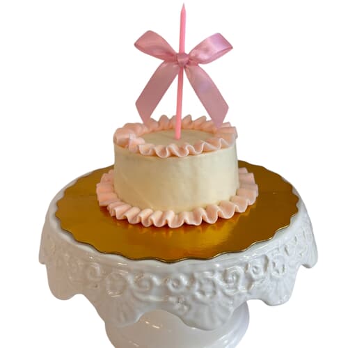 🎀 SWEET Ruffles & Bow 4” cake with Bow Candle