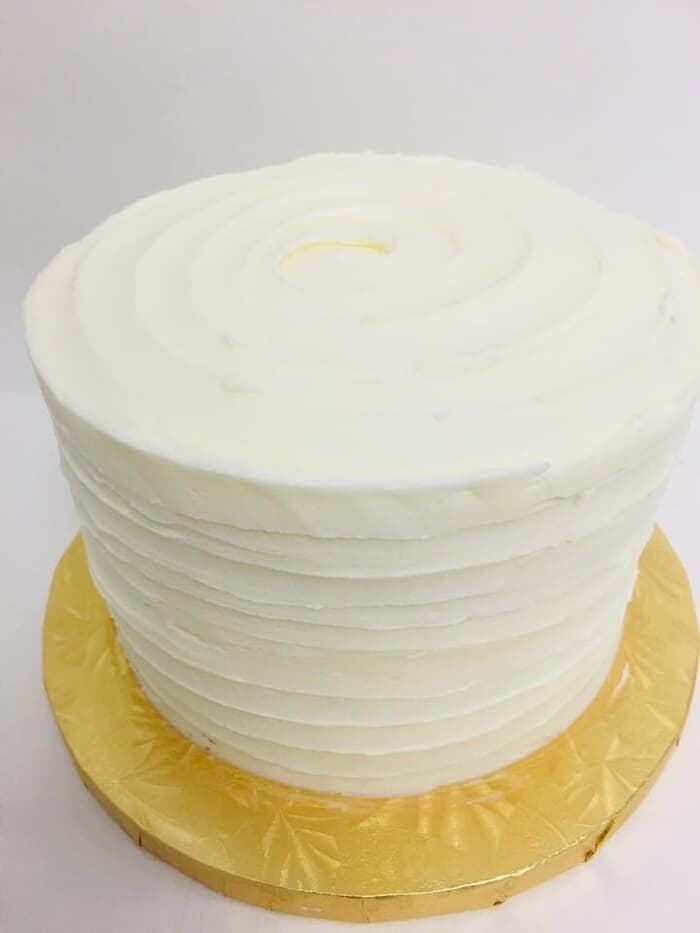 Textured Cake 6-Inch single layer (serves 6-8)