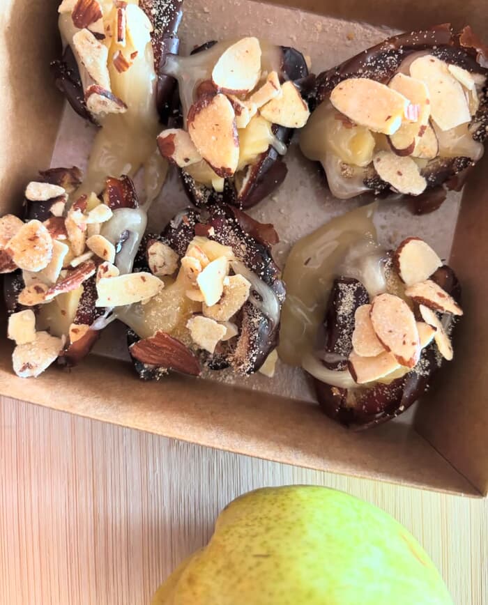 Gouda stuffed Dates