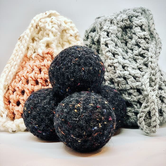 Dryer Balls in a bag  (available in a variety of colours)