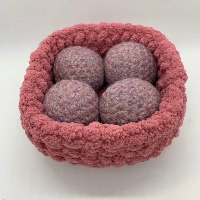 Dryer Balls in a Basket (available in a variety of colours)