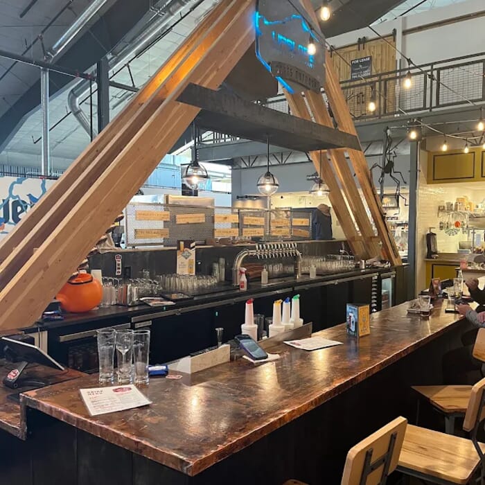 Upslope Brewing Co: Après Outpost