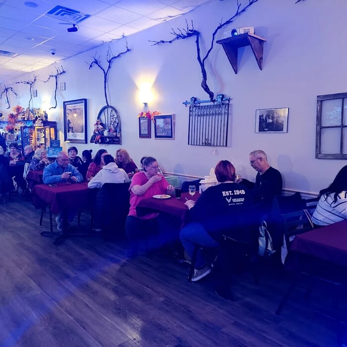 West Main St Winery & Brewery