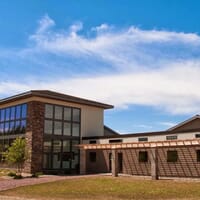 Five & 20 Spirits & Brewing in Westfield, New York - 4.40 star rating