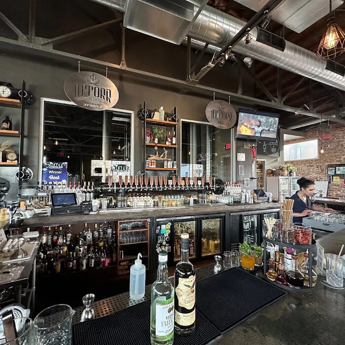 10 Torr Distilling and Brewing
