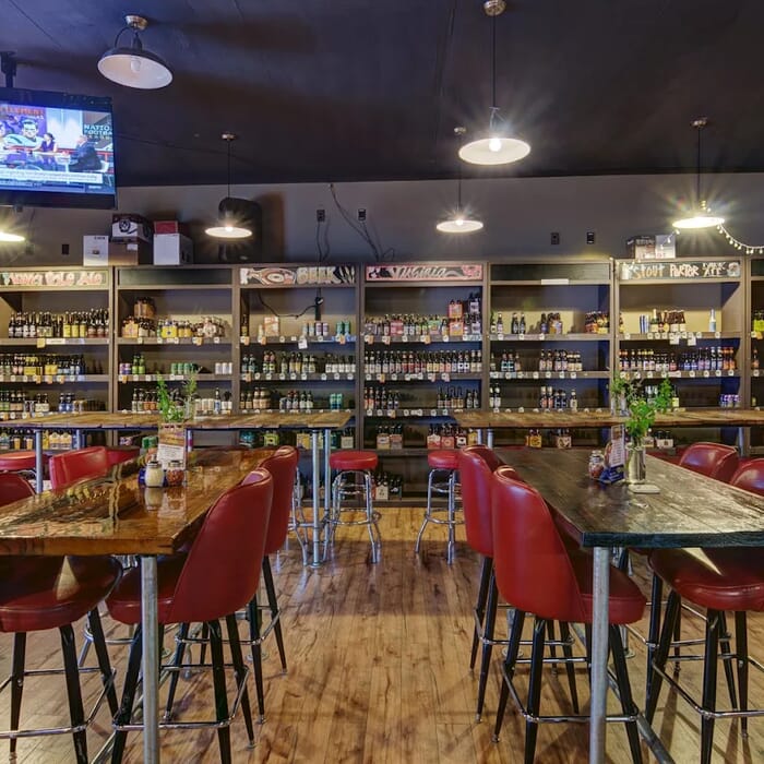 Creek Bottom Brewing, Distillery & Restaurant