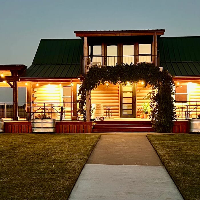 Bridging Vines Winery & Brewery