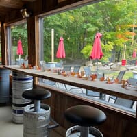Uncle Broue - microbrasserie in Mirabel, Québec - 4.10 star rating