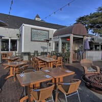 Half Moon Bay Brewing Company in Half Moon Bay, California - 4.30 star rating