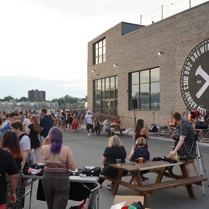902 Brewing Co .