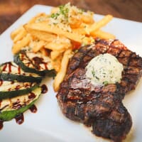 Karl Strauss Brewing Company in San Diego, California - 4.50 star rating