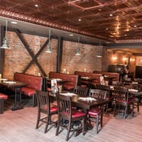 3 Brasseurs - Grande Allée in Québec City, Québec - 4.10 star rating
