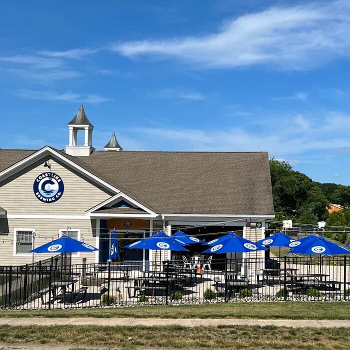 Coastline Brewing Company & Pizzeria