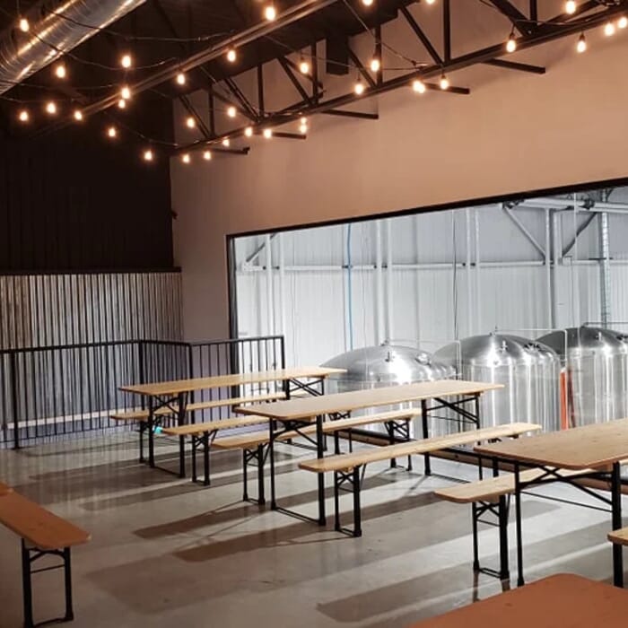 L'Espace Public - Brasseurs de Quartier / Brewery