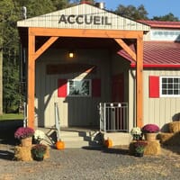 Domaine Labranche - Sugar Shack / Orchard / Winery / Cidery in Roussillon, Québec - 4.00 star rating