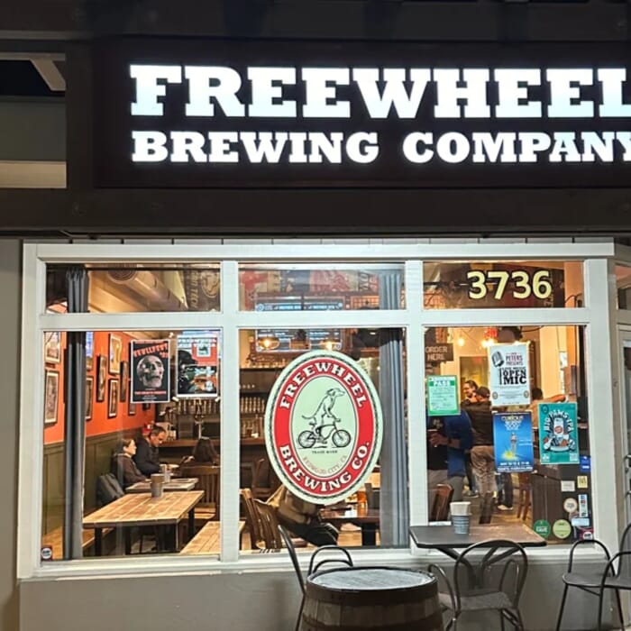 Freewheel Brewing Company - Best Brewery and Restaurant in Redwood City