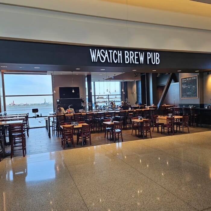 Corner Brew Pub - Airport
