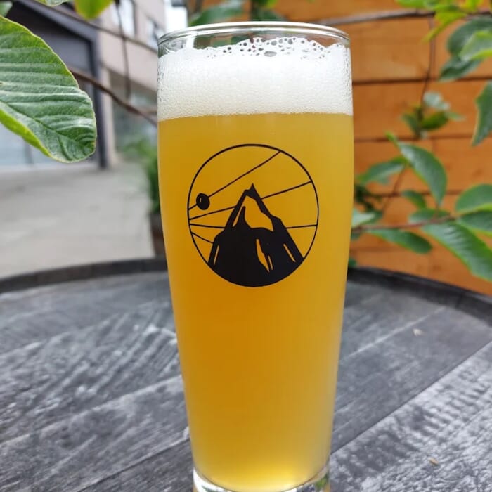 Structures Brewing