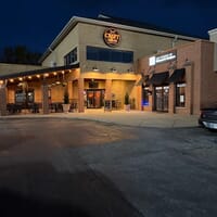 Craft House in Chesterton, Indiana - 4.50 star rating