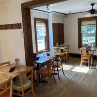 La Cie Vilandré - Pub & Microbrasserie in Memphrémagog, Québec - 4.90 star rating