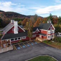 Hobbs Tavern & Brewing Company in Ossipee, New Hampshire - 4.00 star rating