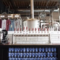 On Tour Brewing Company in Chicago, Illinois - 4.70 star rating