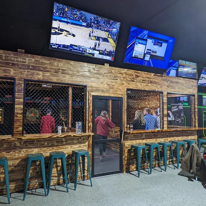 Defiance Brewing Co. Downtown