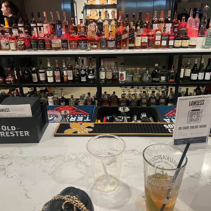 Red Hand Brewing Co.