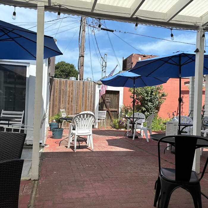 Oak Bay Brewery