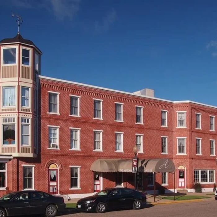 Turning Waters Bed, Breakfast & Brewery