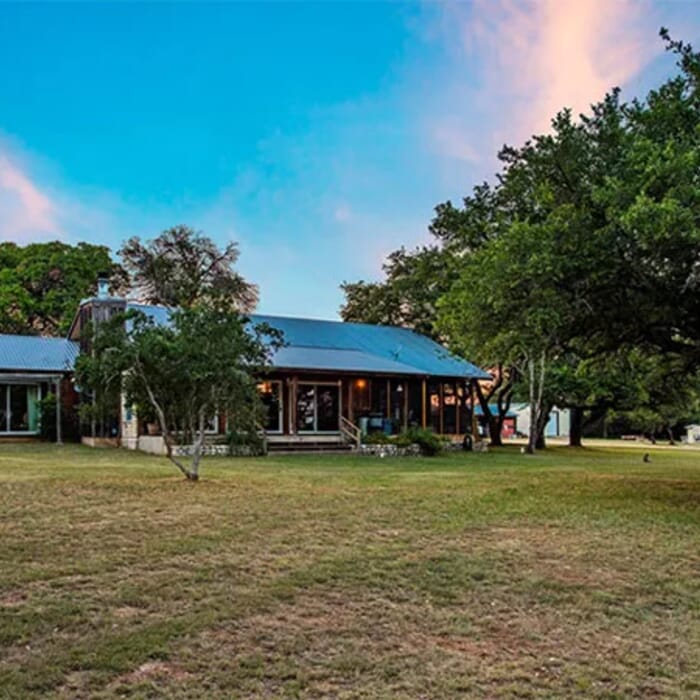 Westcave Cellars Winery & Brewery