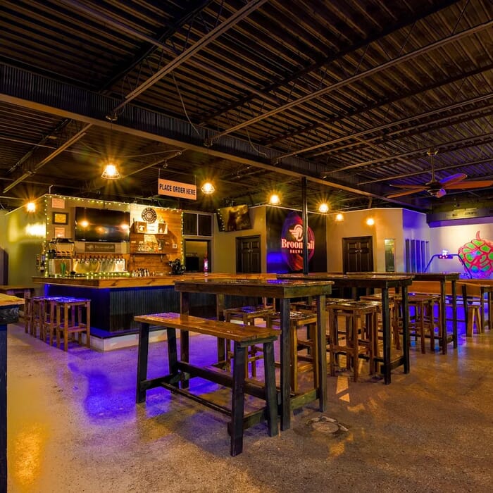 Broomtail Pub & Arcade