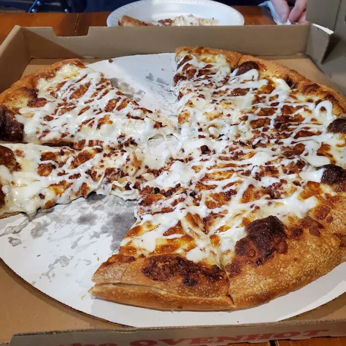 Rainbow Hills Winery, Brewery & Pizzeria